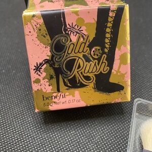 Benefit Gold Rush Blush BNIB Full Size